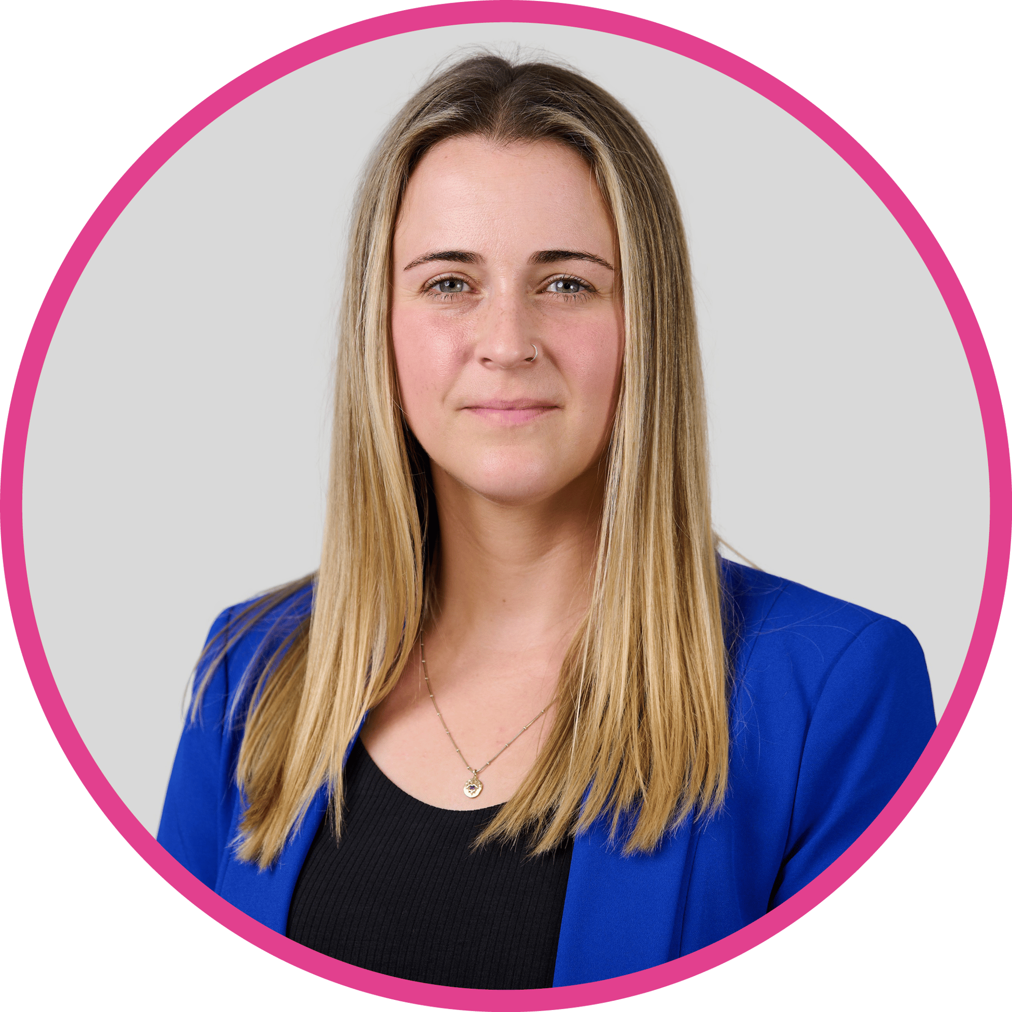 Professional Services Headshot Pink Circle - Laura Reynolds-1